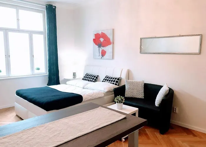 Charming Studio Apartment Near The Historic Center