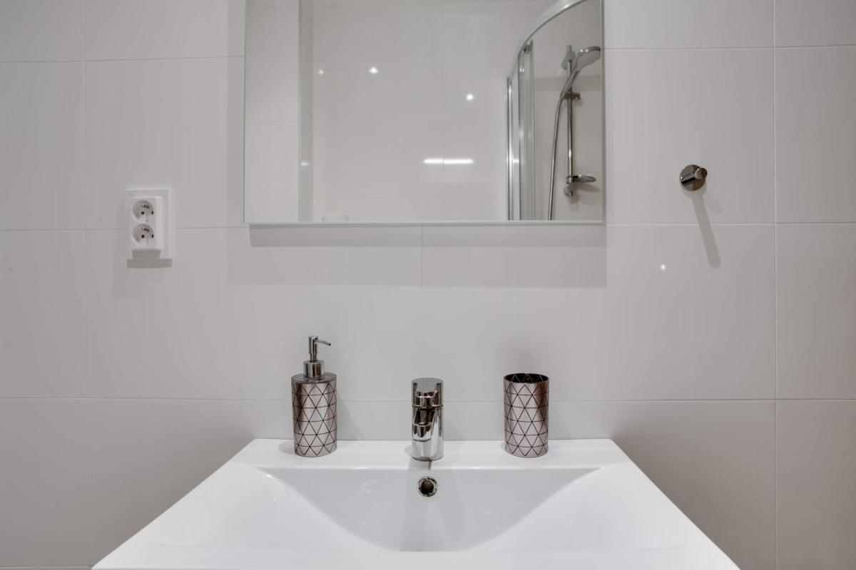 Charming Near The Historic Center Appartamento *