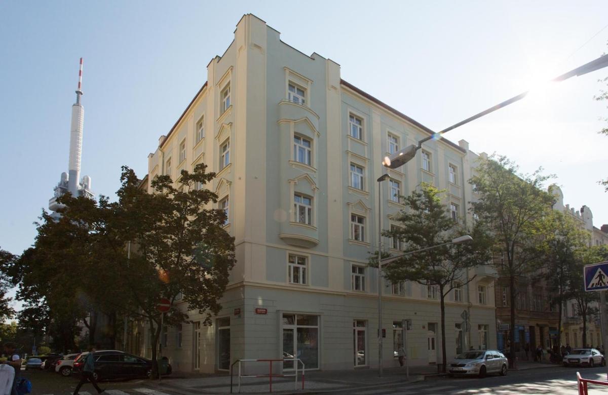 Charming Near The Historic Center Appartamento Praga