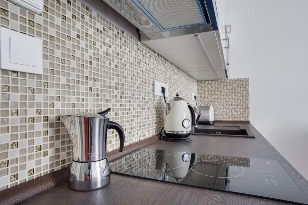 Charming Near The Historic Center Appartamento